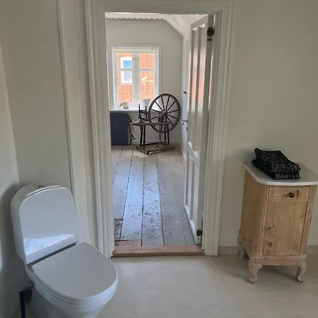 Solhus * Sindal